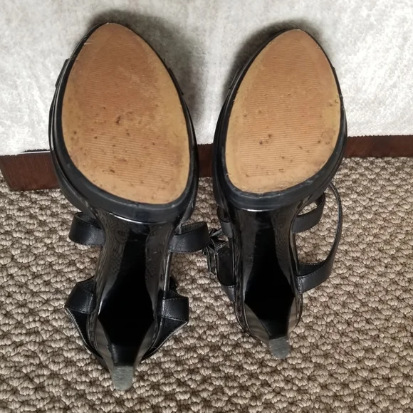 Audrey Brooke Black Leather Sandals Heels Size 6.5M - Picture 7 of 11